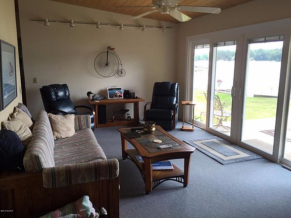 5th image of 6682 N Natahki Dr