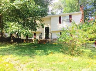 6529 Creekrun Dr, North Chesterfield, VA 23234