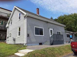 7 Temple St, Hallowell, ME 04347
