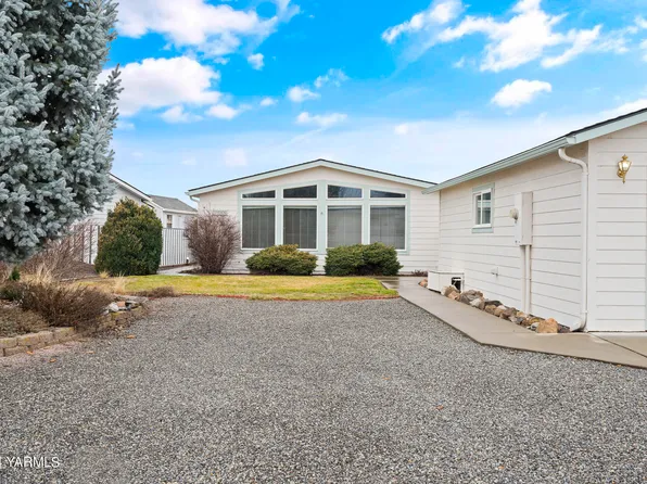 1746 S 68th Ave, Yakima, WA 98908