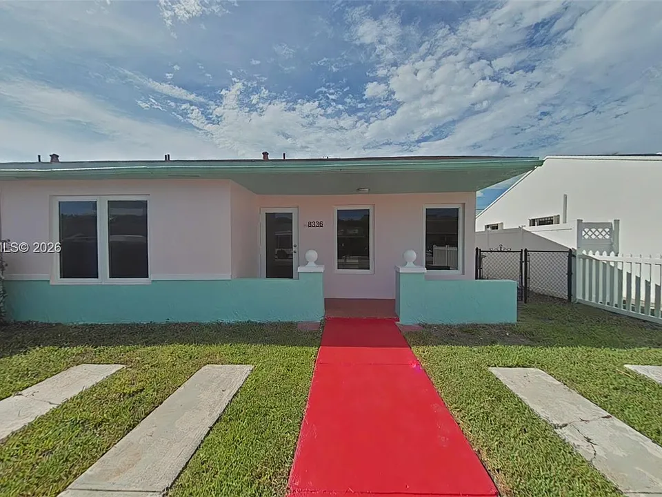 8336 SW 10th Ter