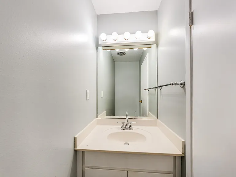 94-160 Anania Dr — Photo 13