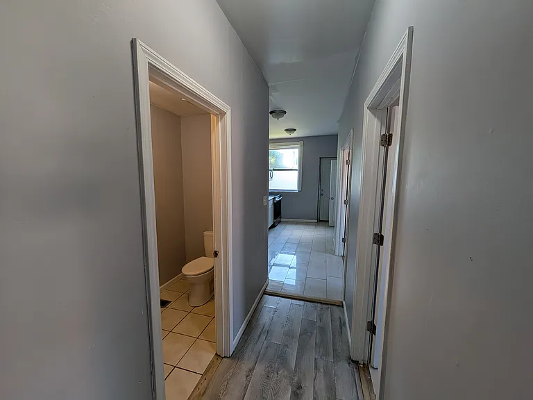 4733 McMillan Ave #1F — Photo 13