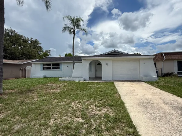 5114 Greenwood St, New Port Richey, FL 34653