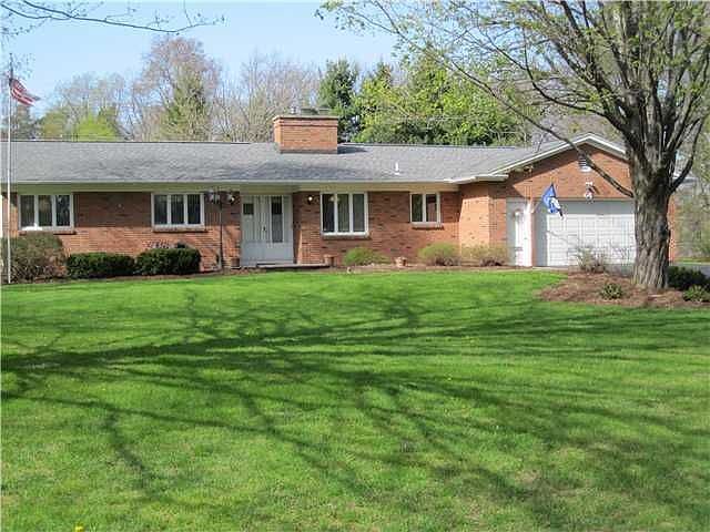 1st image of 64 Larchwood Dr