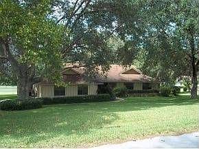 2nd image of 7621 NW 56th Pl