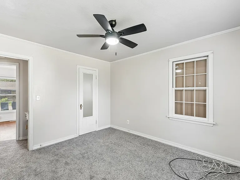 2512 NW 32nd St — Photo 18