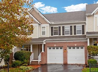 504 Titus Rd, Lambertville, NJ 08530