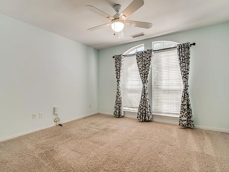 6217 Palomino Dr — Photo 29