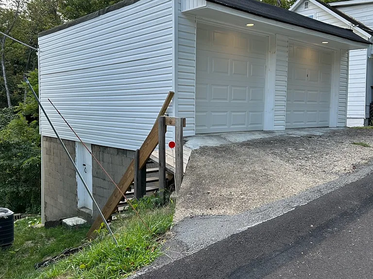 9 Oak St — Photo 35