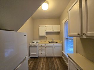 13 Lafayette Park APT 3, Rochester, NY 14607