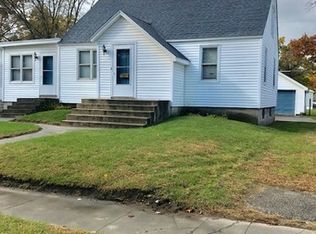 2636 Lawrence St, Lake Station, IN 46405