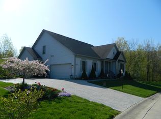 2024 Rustling Oak Ct, Dayton, OH 45431