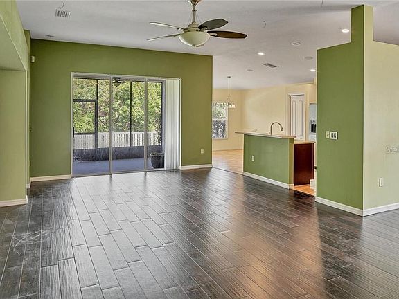 4th image of 11317 Flora Springs Dr