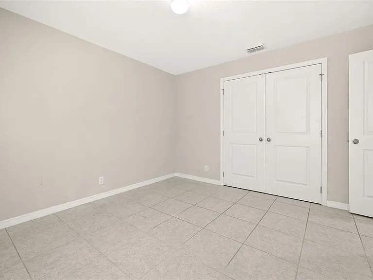284 Reese Ct — Photo 26
