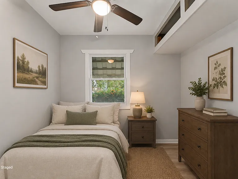 7365 Chennault Dr — Photo 32