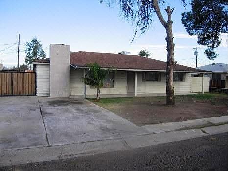 1st image of 5617 N 32nd Dr