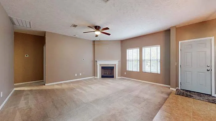 7367 Autumn Crossing Way