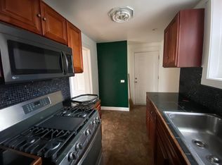 6301 N Washtenaw Ave APT 2, Chicago, IL 60659