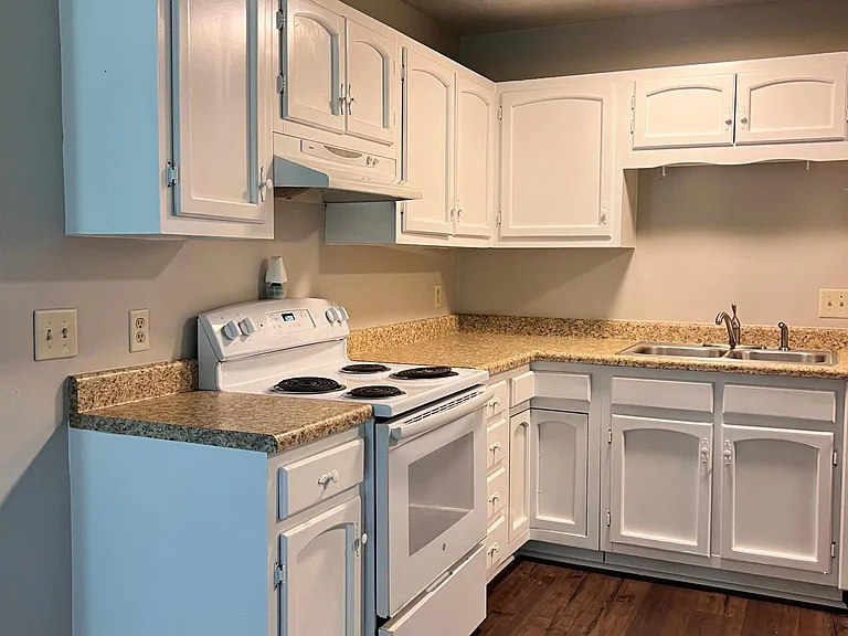 511 Poplar St #D — Photo 33