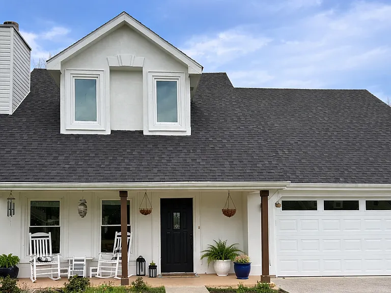 7911 Hamilton Mill Dr — Photo 3