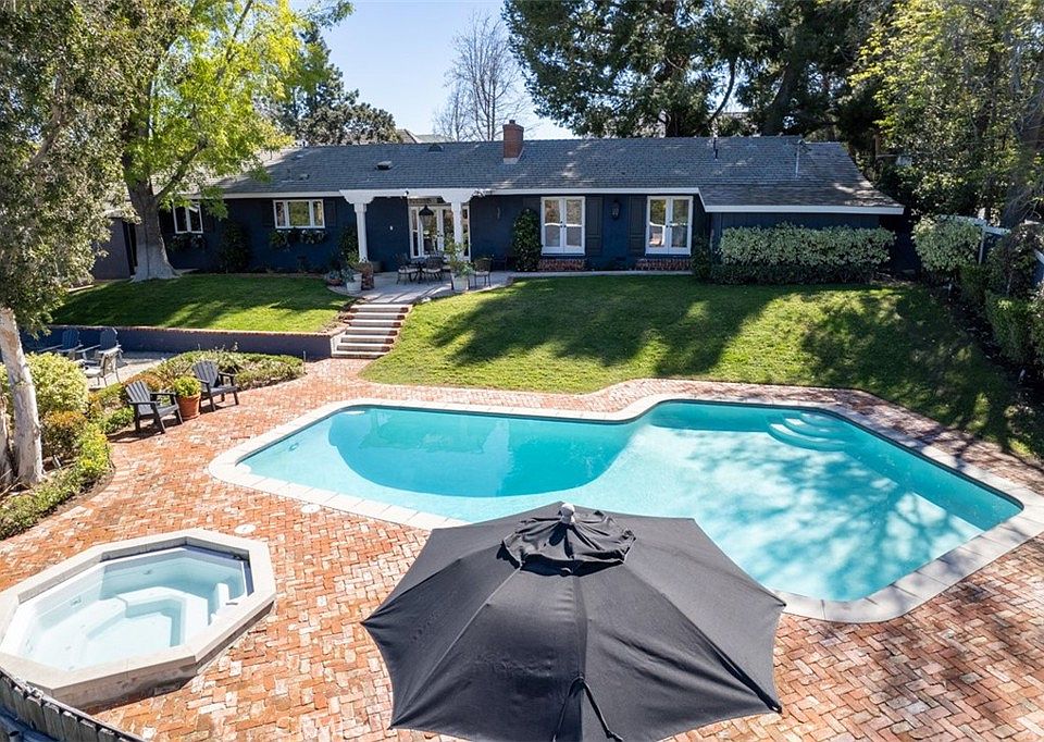 9881 Brier Ln, Santa Ana, CA 92705 Zillow