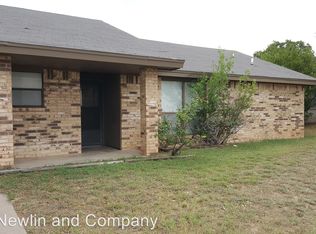 3122 Sunset Dr, San Angelo, TX 76904