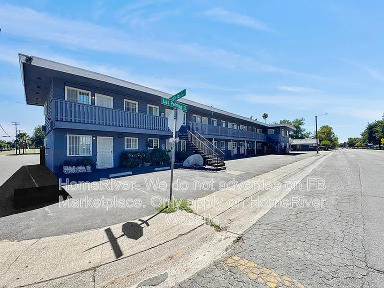 590 Las Palmas Ave #7 — Photo 14
