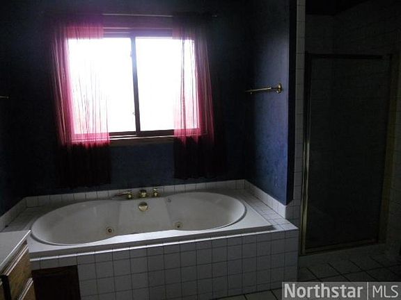3rd image of 4255 224th Ave NE