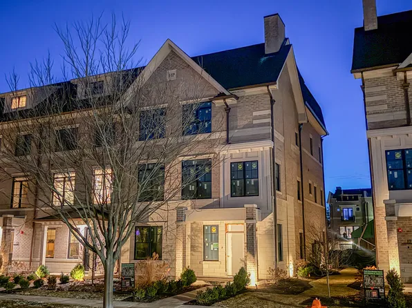 117 N Columbia Ave Unit 32, Naperville, IL 60565