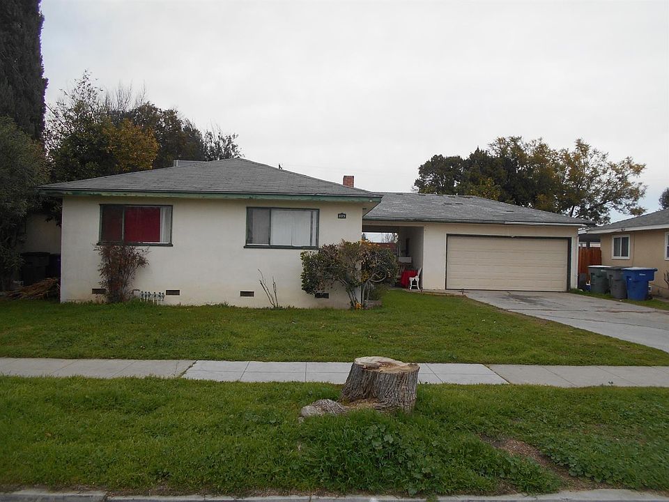 2nd image of 3273 E Simpson Ave
