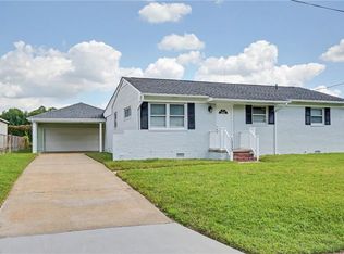 1333 Boxwood Dr, Chesapeake, VA 23323