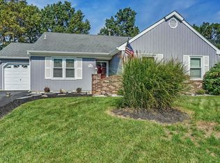 185 Liberty Bell Rd, Toms River, NJ 08755