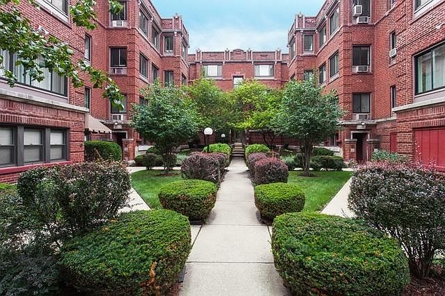 1st image of 928 W Sunnyside Ave APT 1W