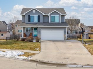 240 SE Dorr Ct, Pleasant Hill, IA 50327