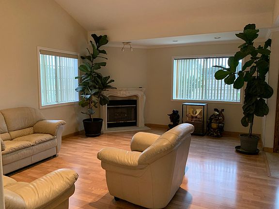 4th image of 1514 W 220th St