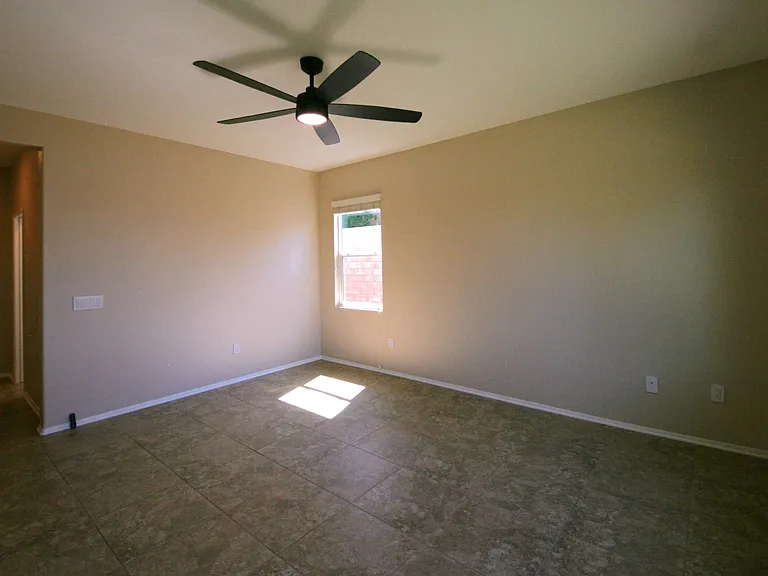 19122 Graham Ln — Photo 46