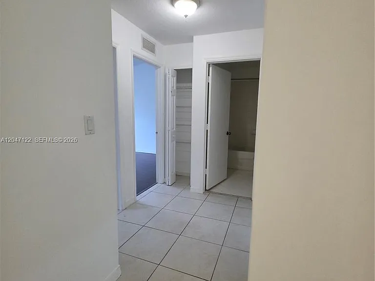 3398 NE 9th Dr #204 — Photo 13