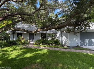 660 York Ter, Naples, FL 34109