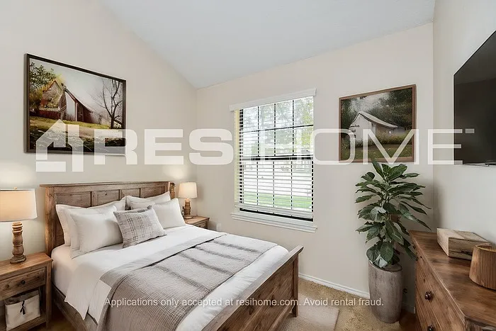 1631 Vail Meadow Ln — Photo 8