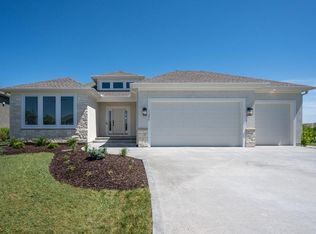 11295 S Red Bird St, Olathe, KS 66061