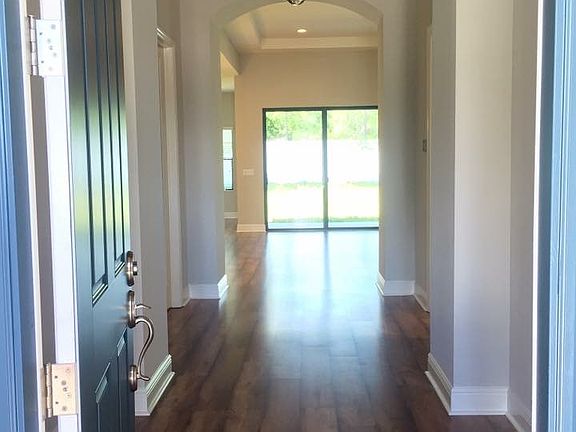 3rd image of 10908 Charmwood Dr