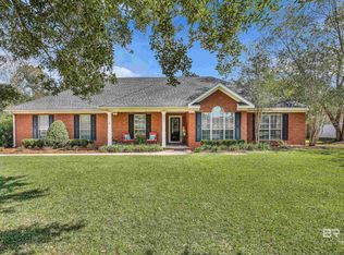 8677 Gale Rowe Ln, Fairhope, AL 36532