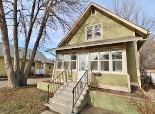 915 1st Ave SE, Minot, ND 58701