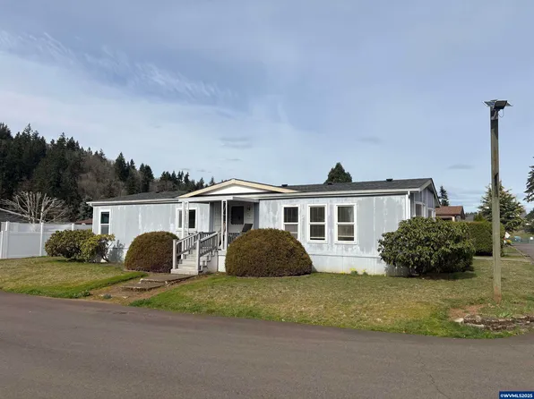 1307 S Water St Unit 70, Silverton, OR 97381
