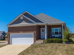 101 Snaffle Trl, Georgetown, KY 40324