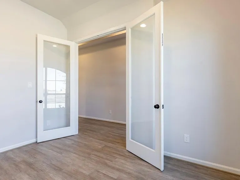 5034 Morrison Dr — Photo 24