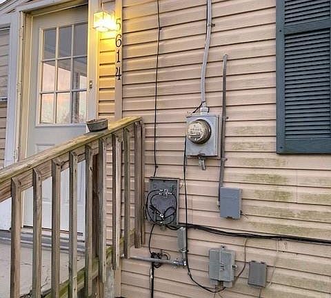 2nd image of 5614 Lorimer St