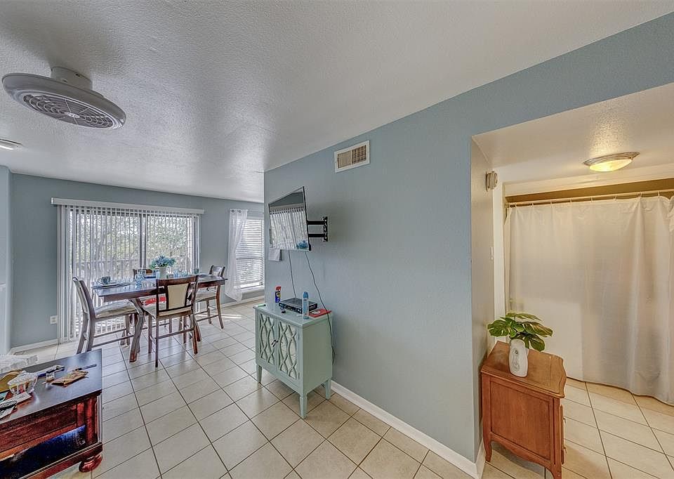 Tampico Cove Condominiums Galveston, TX Zillow