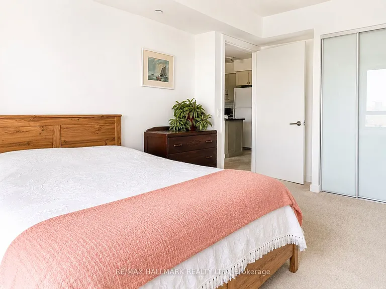 1346 Danforth Rd #908 — Photo 10